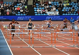 Elba Parmo, a la derecha de la imagen, con la indumentaria blaugrana, en la semifinal en la que cayó.