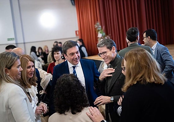 Gonzalo Capellán y Alberto Galiana, en Pradejón.