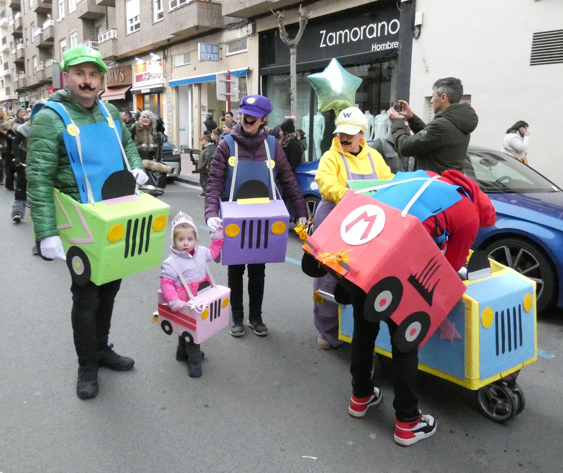 Haro se disfraza para el Carnaval