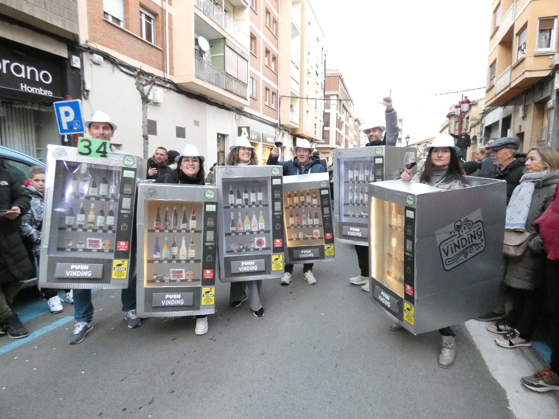 Haro se disfraza para el Carnaval