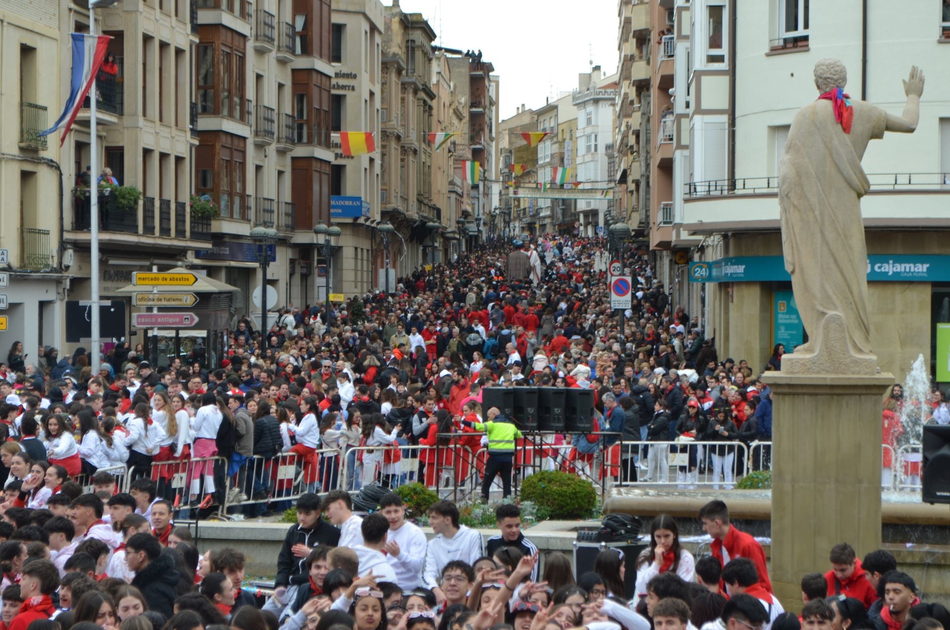 Calahorra vive su primer día de fiestas: las imágenes