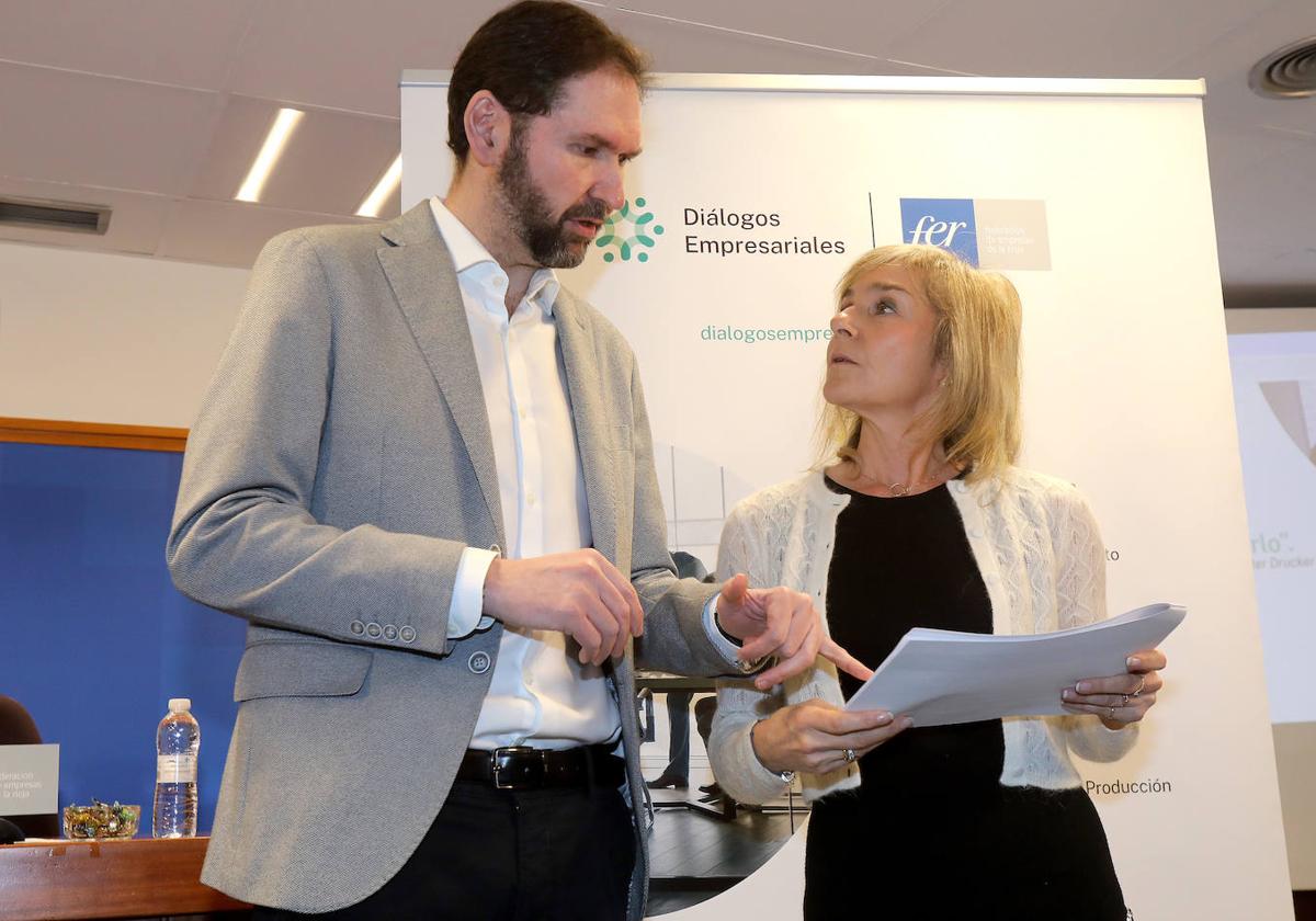 Presentación de Diálogos Empresariales de la FER.