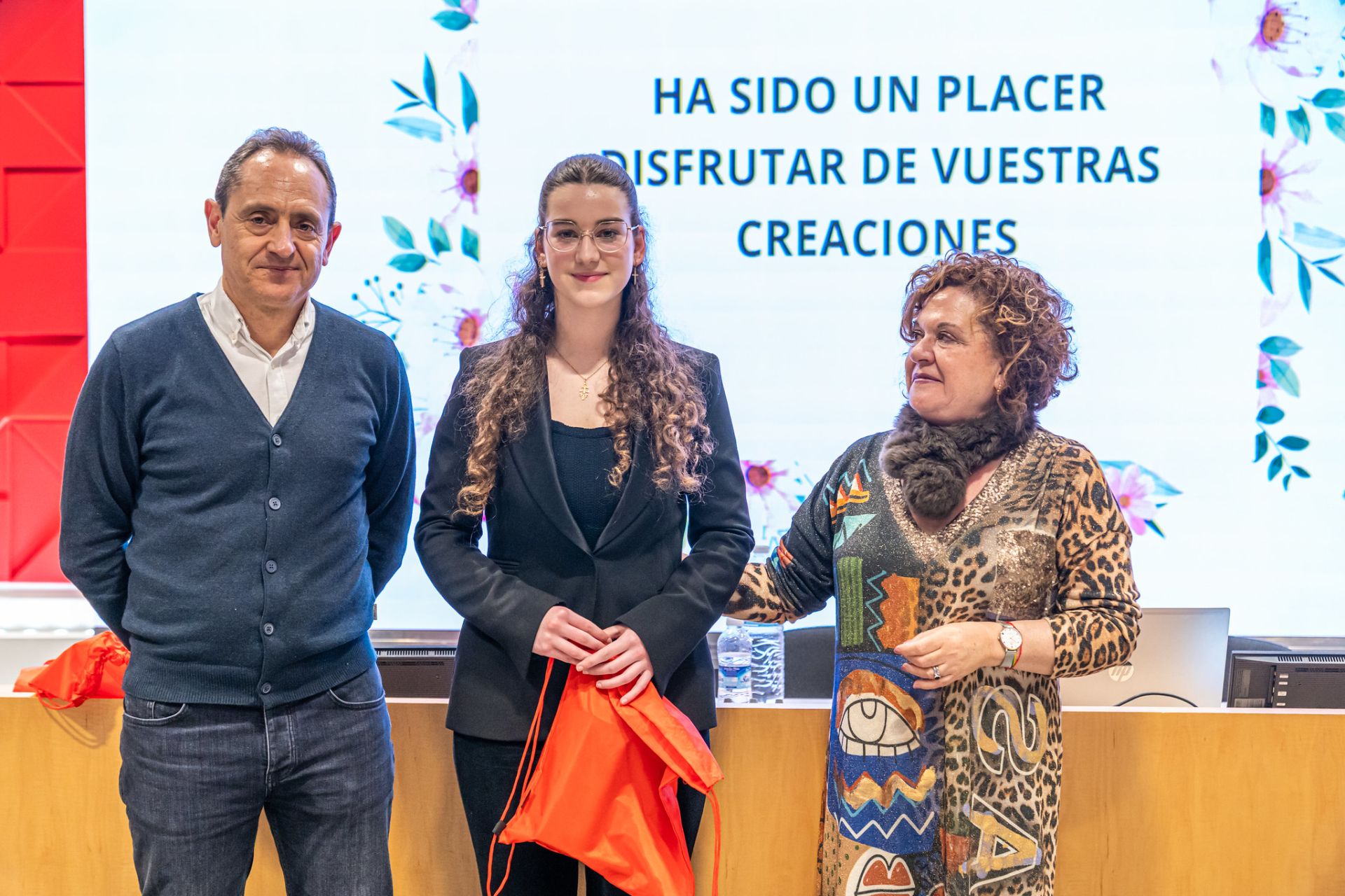 La UR entrega los premios de la Olimpiada de Filosofía