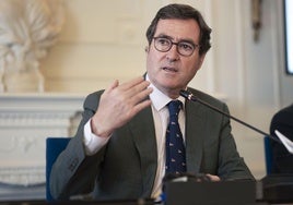 Garamendi califica como «un error enorme» la amenaza arancelaria de Trump