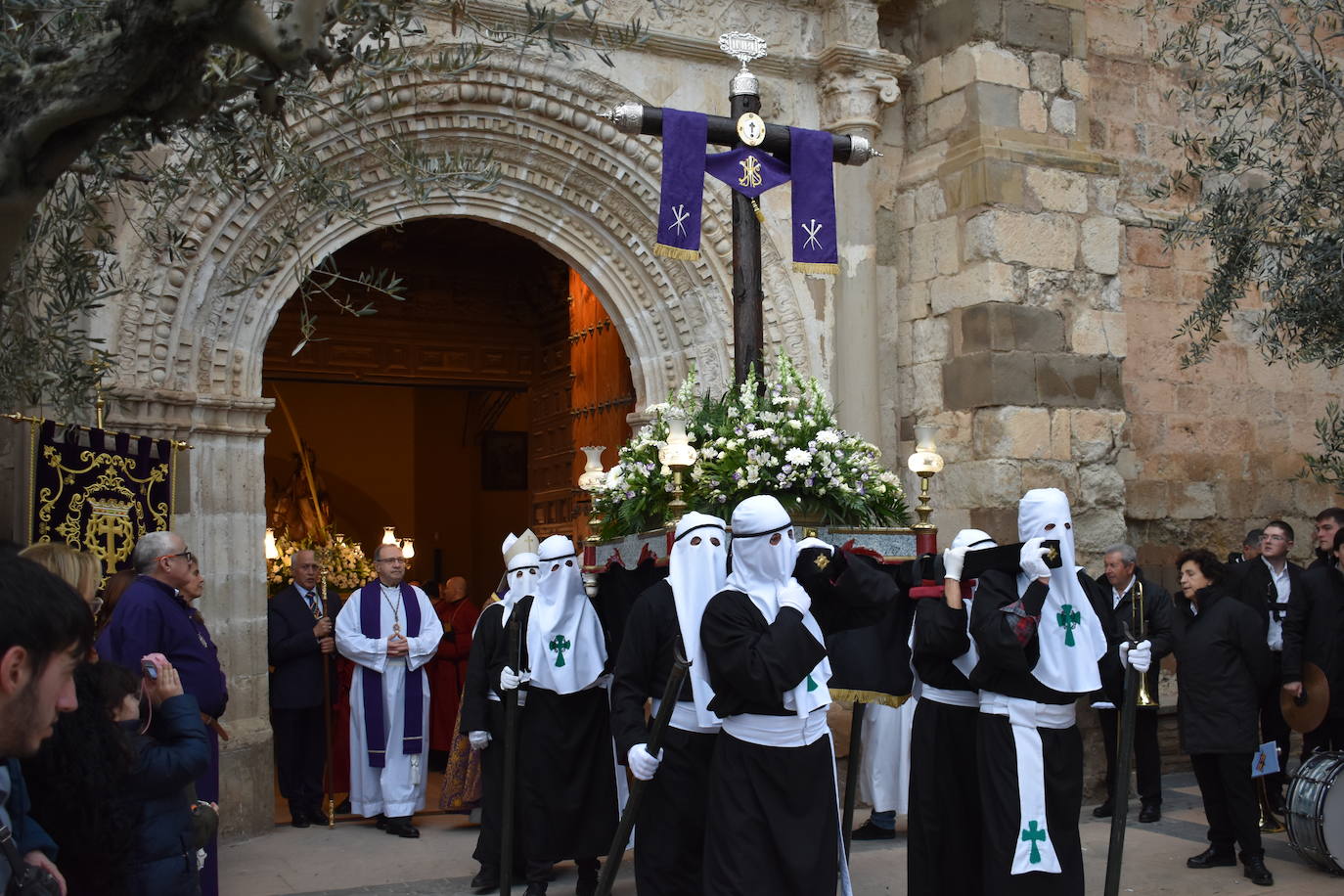 La procesión del IV centenario del Santísimo Sacramento en Autol, en imágenes