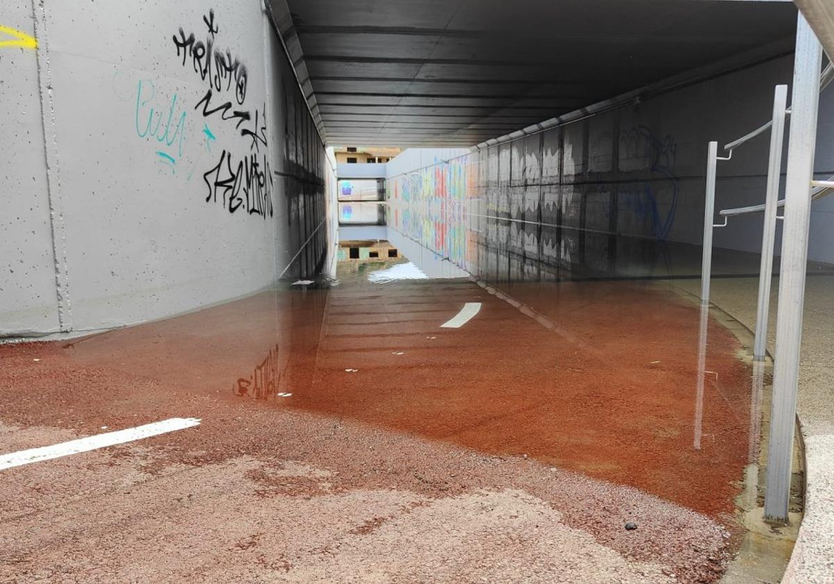 Un carril y un puente entre Logroño y Villamediana no tan ciclopeatonales