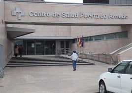 El centro de salud de Arnedo incorpora el servicio de optometría y de un farmacéutico para medicaciones de larga duración.