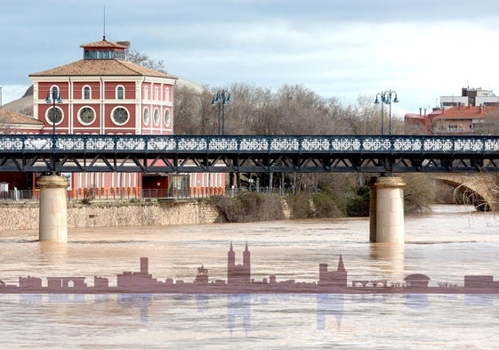 El Ebro en una imagen tomada desde la pasarela peatonal con tres referencias ribereñas como son el Puente de Hierro, la Casa de las Ciencias y el Puente de Piedra.