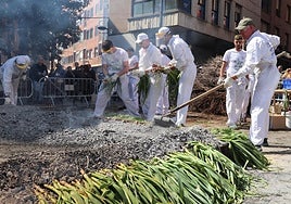 Postales del Día del Ajo Asado