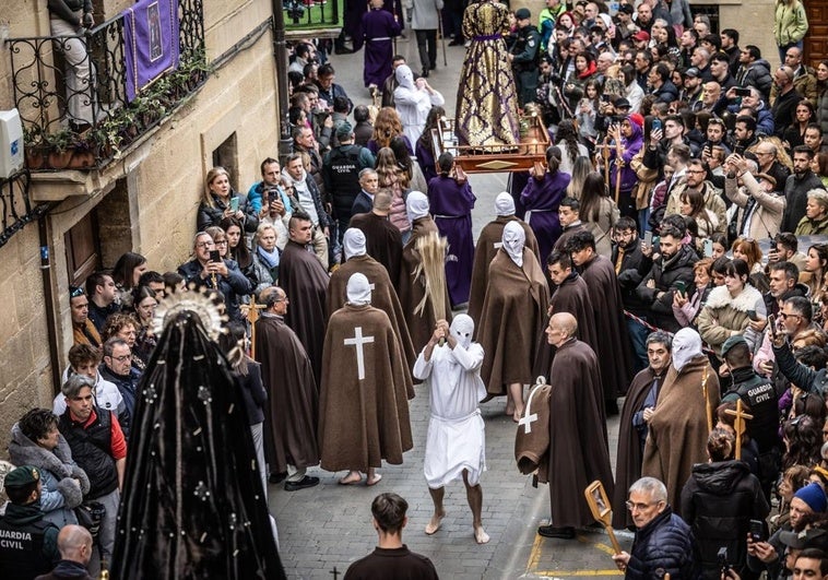 La penitencia vuelve a San Vicente