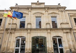 Entrada al Palacio de Justicia de Logroño.