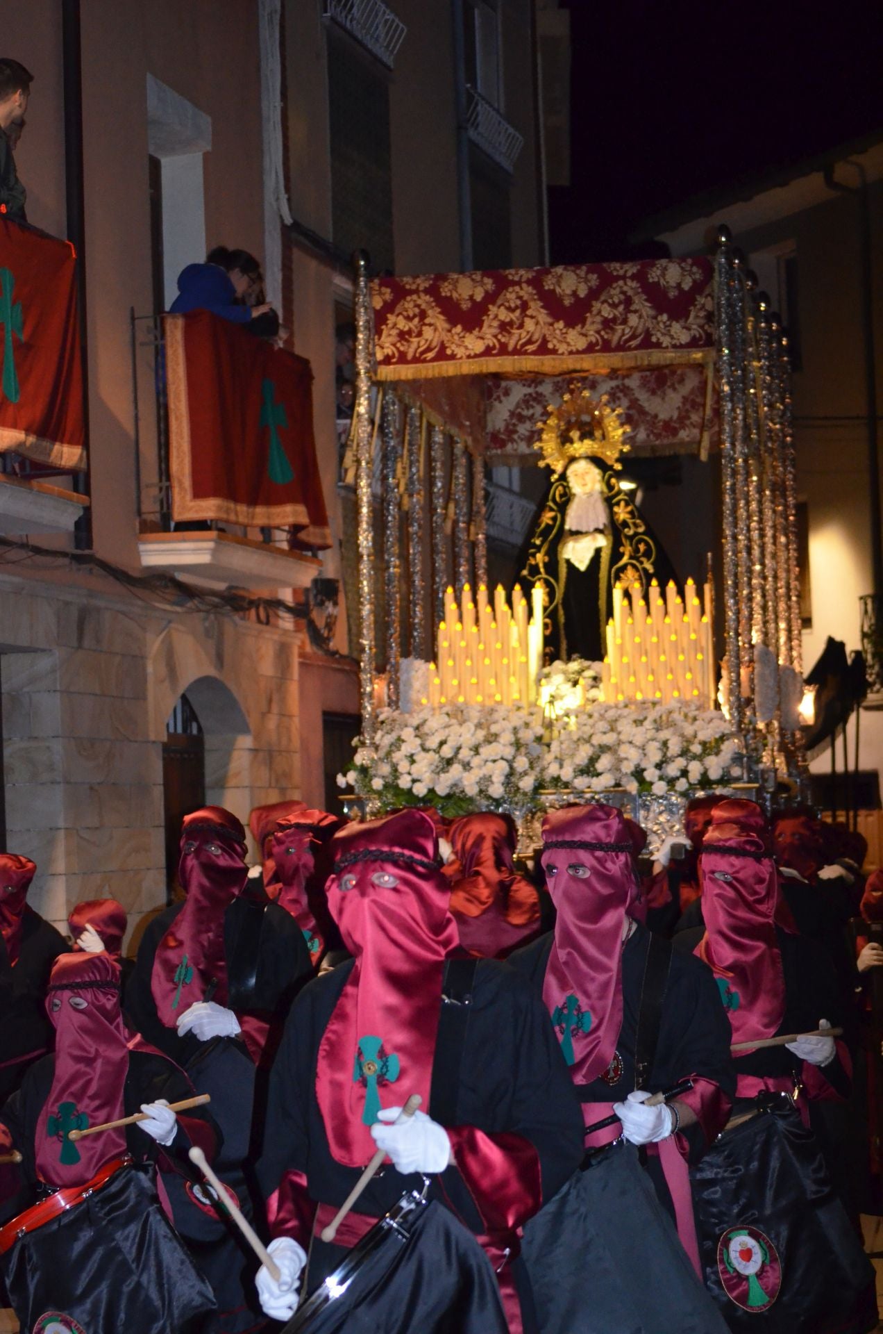 La procesión del Santo Entierro de Calahorra, en imágenes