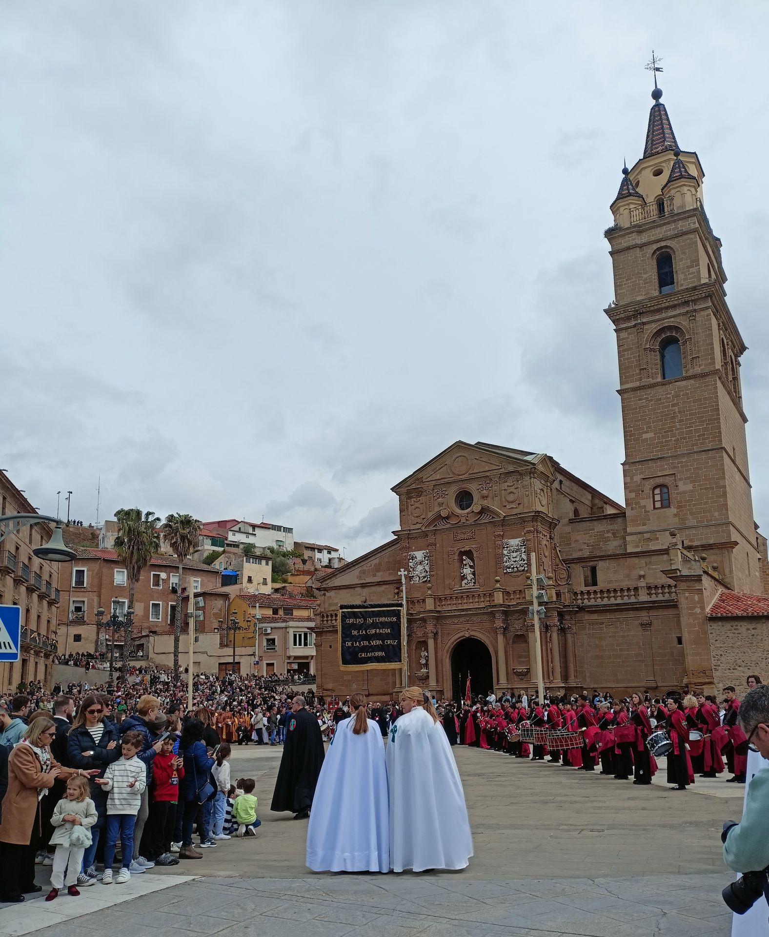 Imágenes del encuentro del Cristo Resucitado y la Virgen Gloriosa