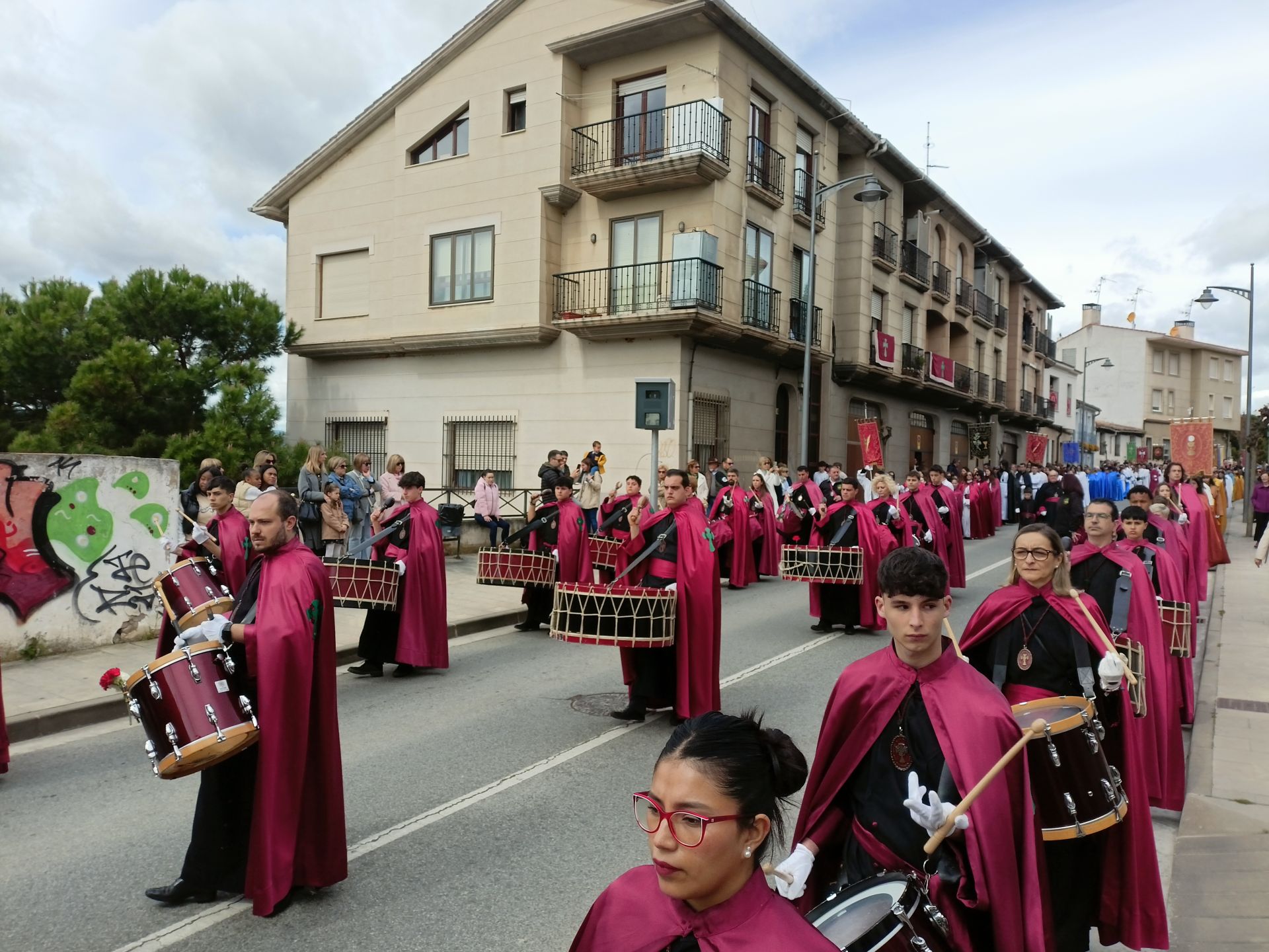 Imágenes del encuentro del Cristo Resucitado y la Virgen Gloriosa