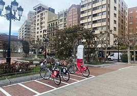 Queja por las nuevas estaciones de bicicletas virtuales, hoy en el La Guindilla.