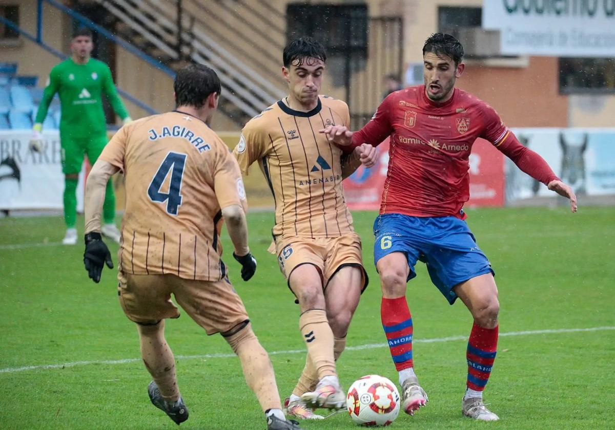 El Calahorra busca el apoyo de la afición para evitar el descenso a Tercera