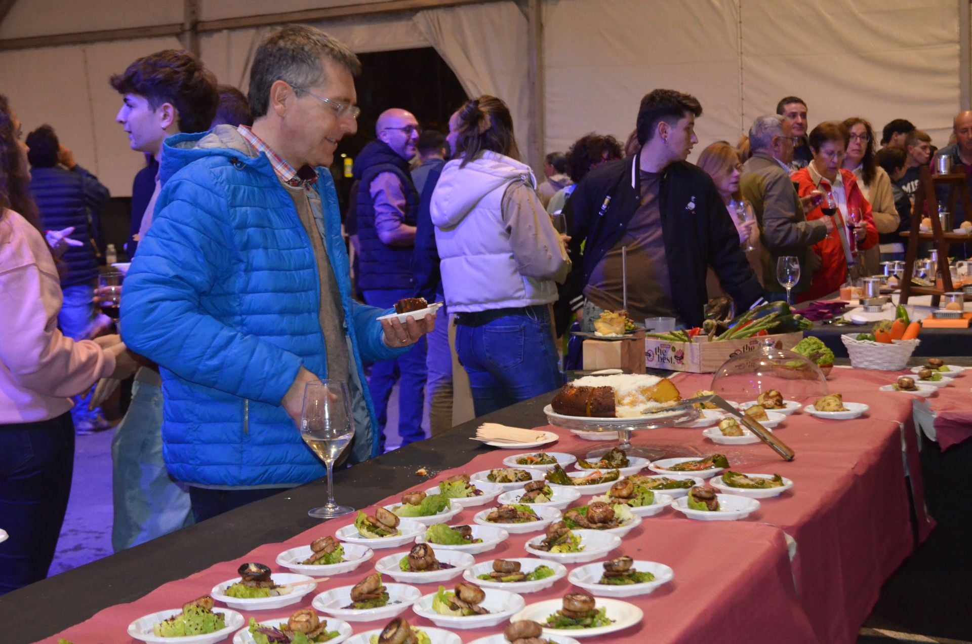 Las imágenes del &#039;Túnel del pincho&#039; de Calahorra