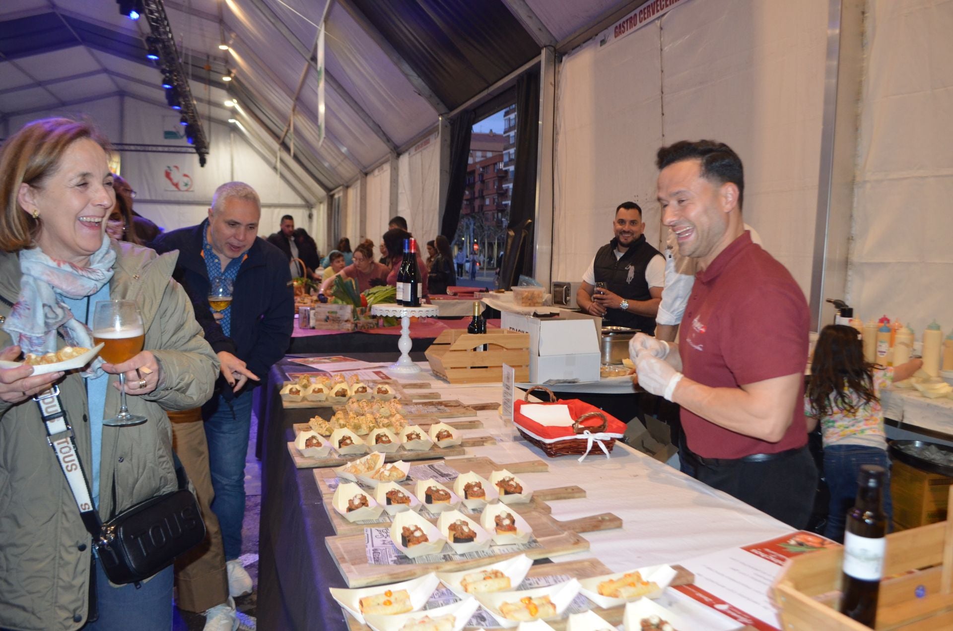 Las imágenes del &#039;Túnel del pincho&#039; de Calahorra