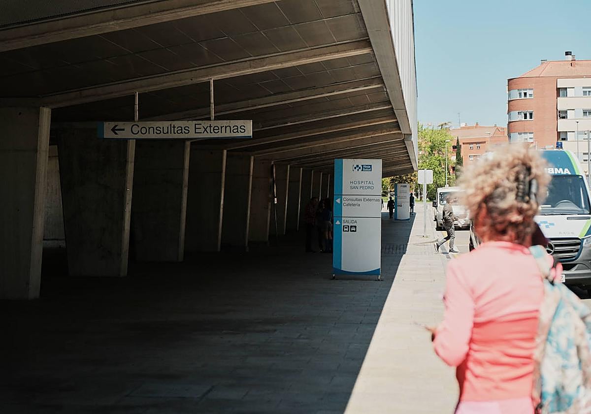 Imagen principal - Normalidad en el CIBIR y San Pedro de Logroño.