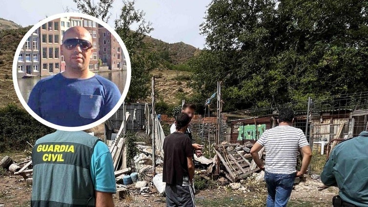 La Guardia Civil, con uno de los detenidos, registra la finca de un familiar de I.Z, donde dejaron incialmente el cadáver, y fotografía de la víctima