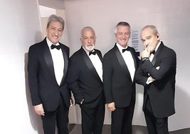 Los componentes de Golden Apple Quartet.