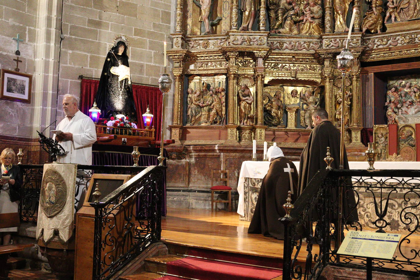 Las imágenes de la celebración de la Exaltación de la Santa Cruz