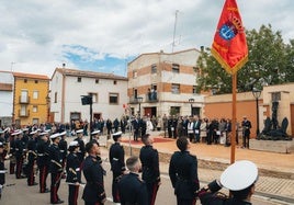 Inauguración de la plaza de la Armada, en Hervías.