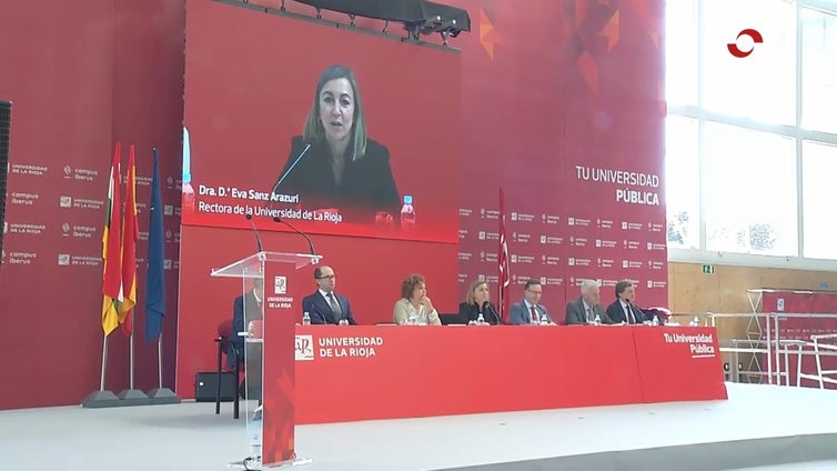Homenaje a alumnos y empleados de la Universidad de La Rioja
