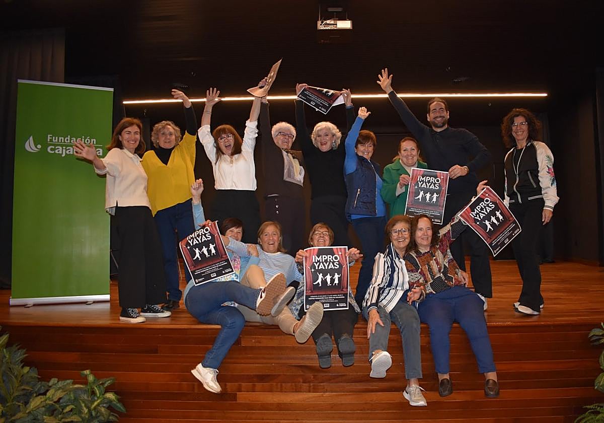 Presentación del grupo teatral 'Improyayas', ayer.