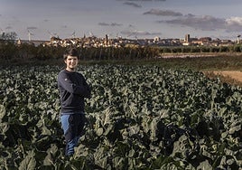 «Si no tienes la tierra y las herramientas por la familia, es imposible empezar»