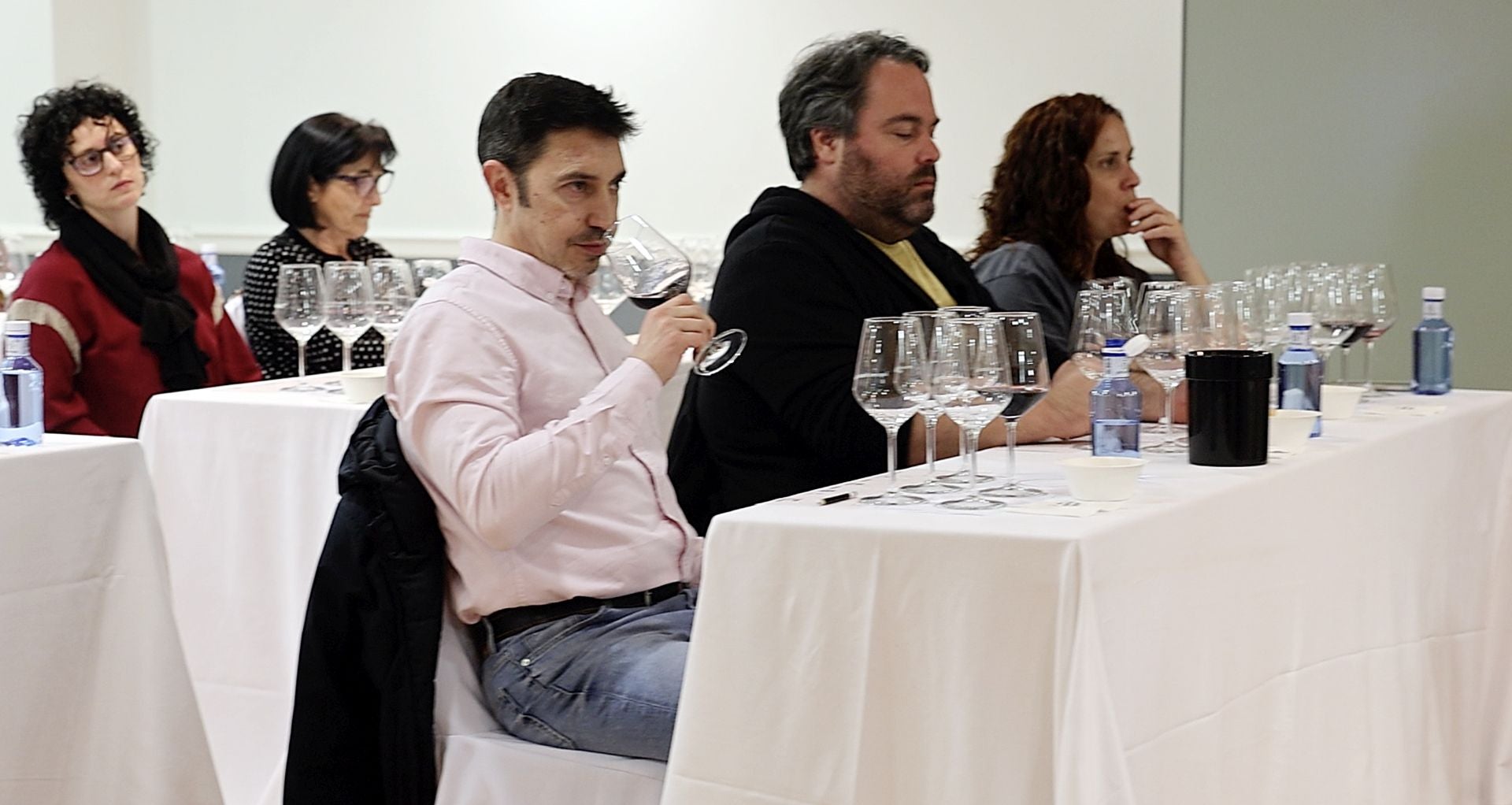 Club de Catas de lomejordelvinoderioja con Betolaza