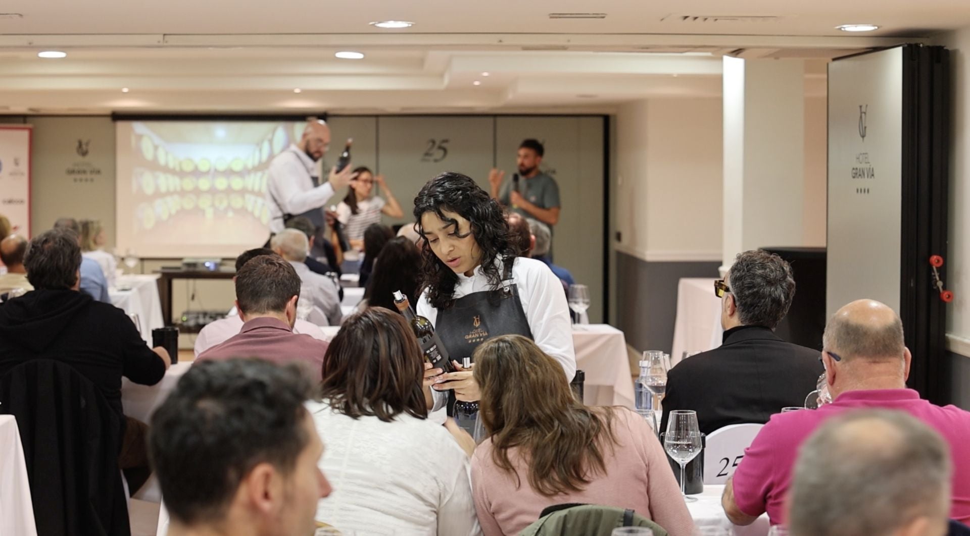 Club de Catas de lomejordelvinoderioja con Betolaza