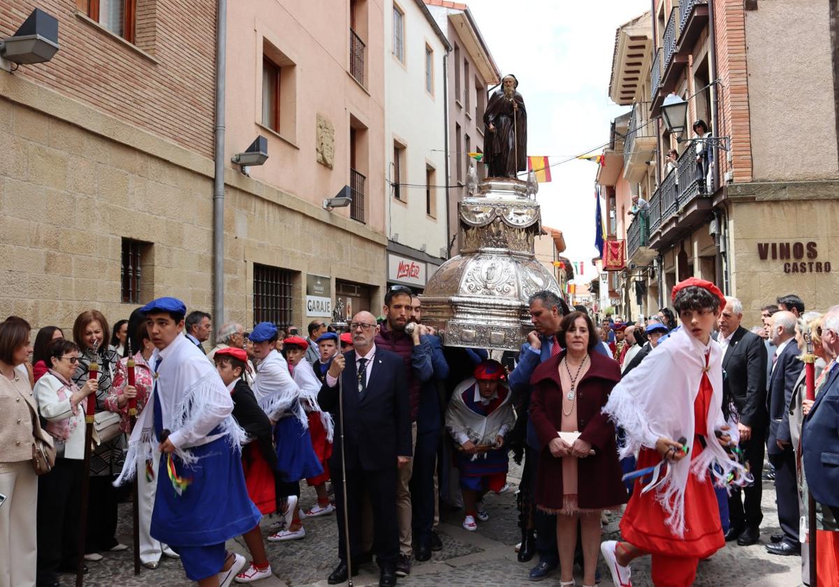 «La procesión del Santo ha sido la protagonista de las fiestas», según el alcalde calceatense