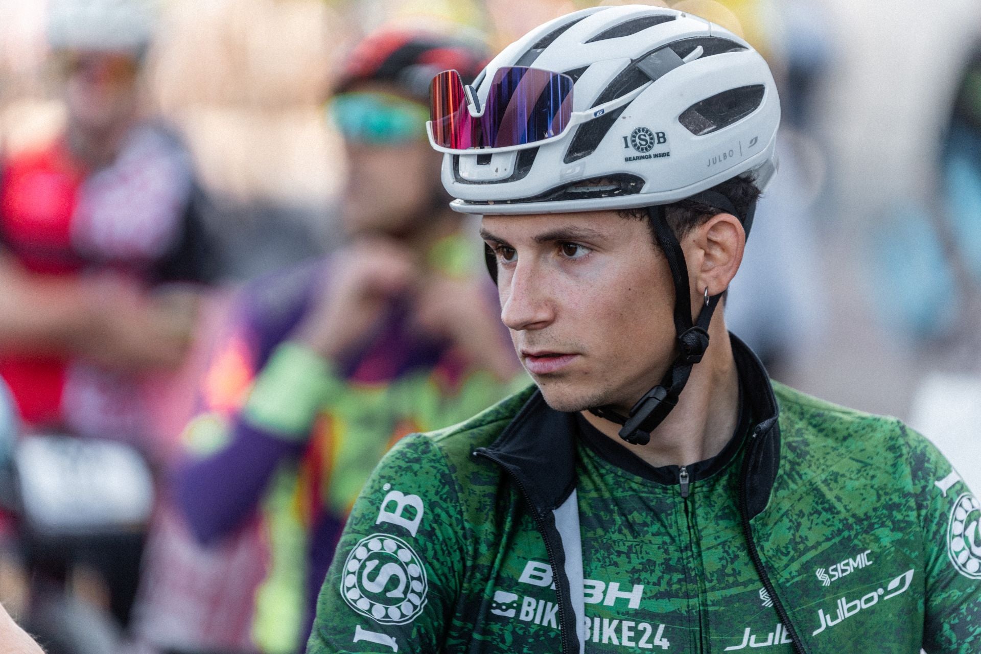 La salida y los podios de la segunda etapa de La Rioja Bike Race 2025