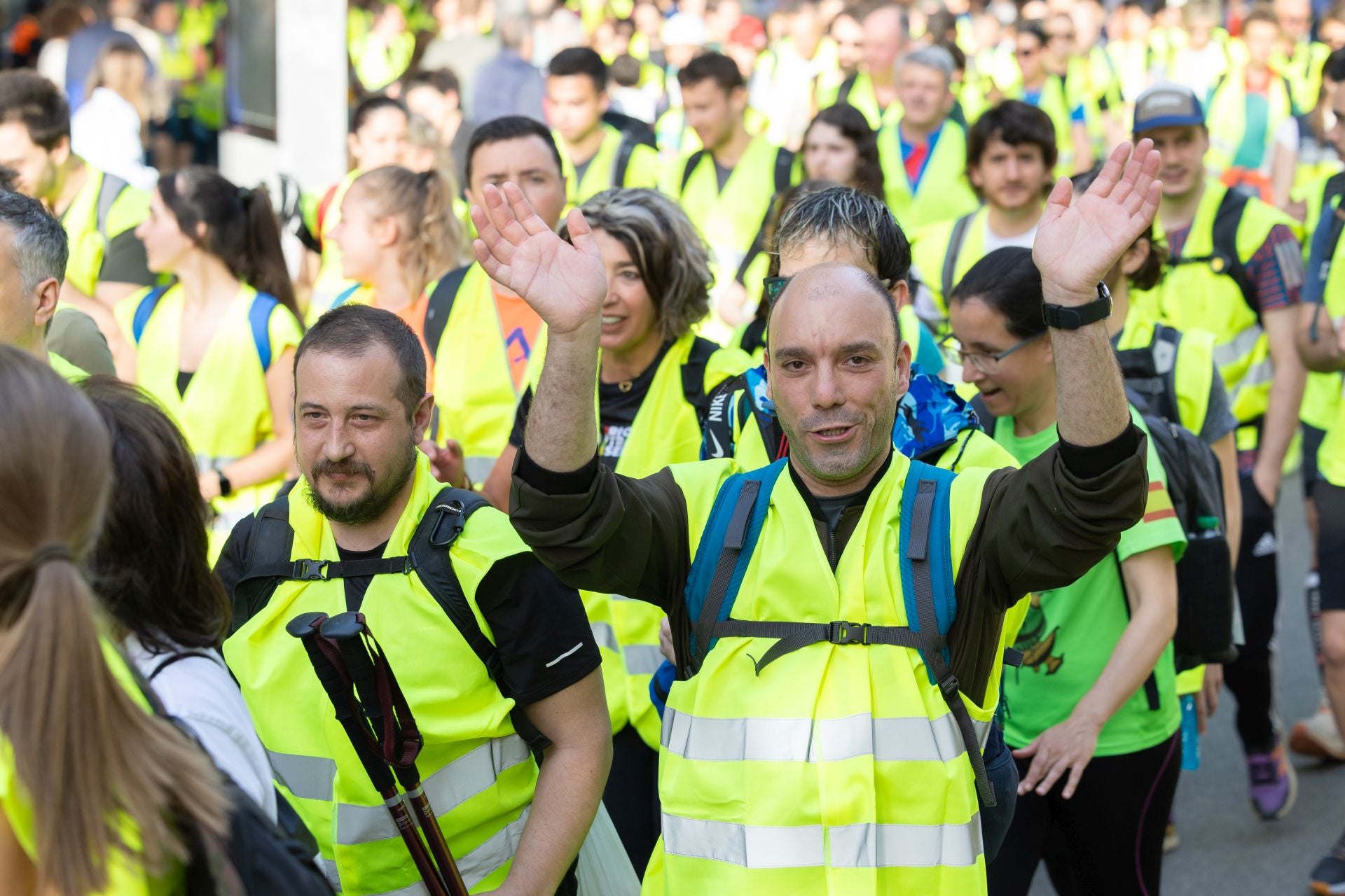 Arranca La Valvanerada con 590 marchosos