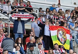El partido SD Logroñés-Estepona en Las Gaunas
