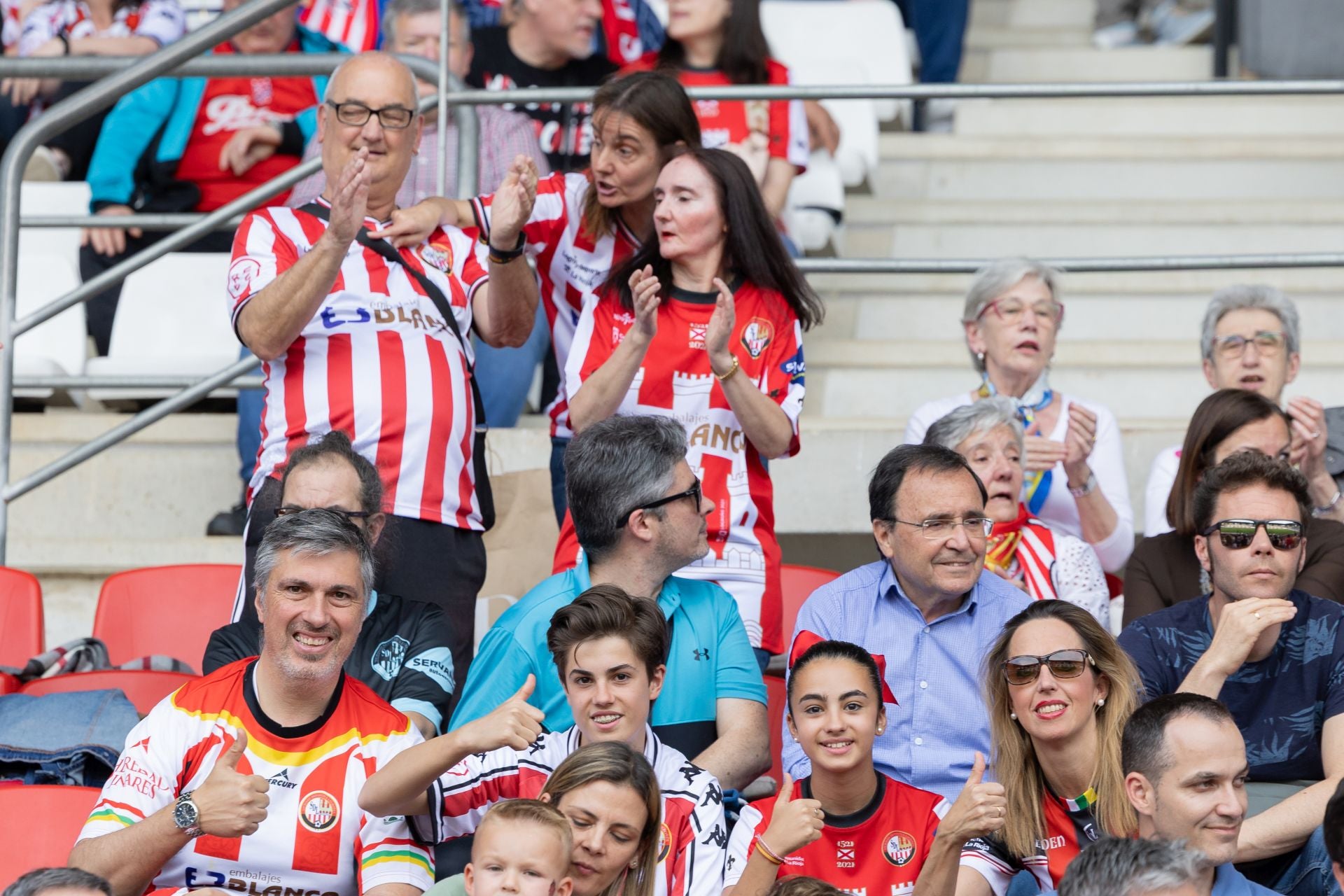 El partido SD Logroñés-Estepona en Las Gaunas