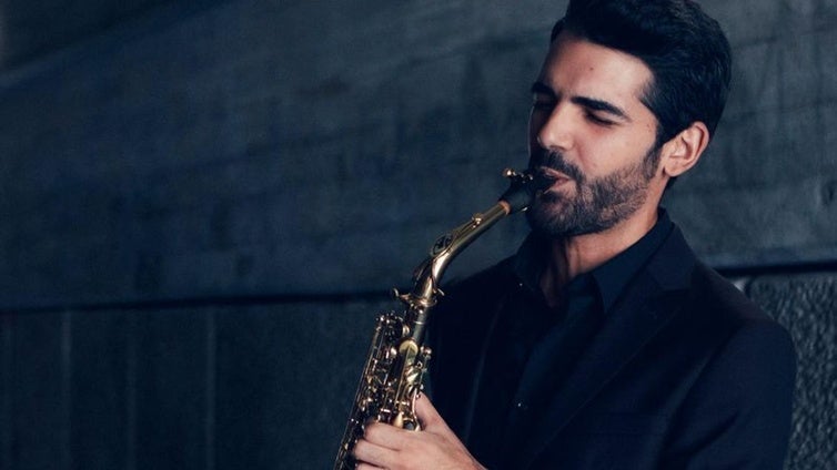 El saxofonista sevillano Manu Brazo nos visitará con el Cuarteto Bruma.