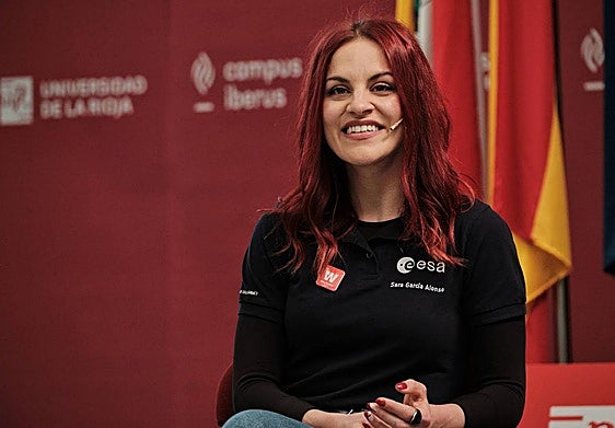 La astronauta Sara García, en la UR