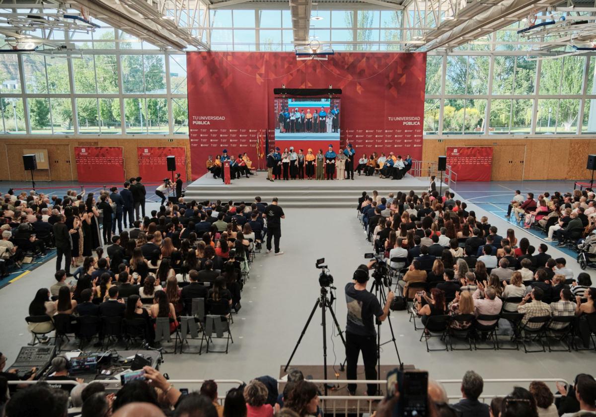 Acto de graduación de la Escuela de Máster y Doctorado de la UR