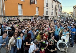 El Bar Marisa celebró este sábado su última fiesta con la familia y amigos.