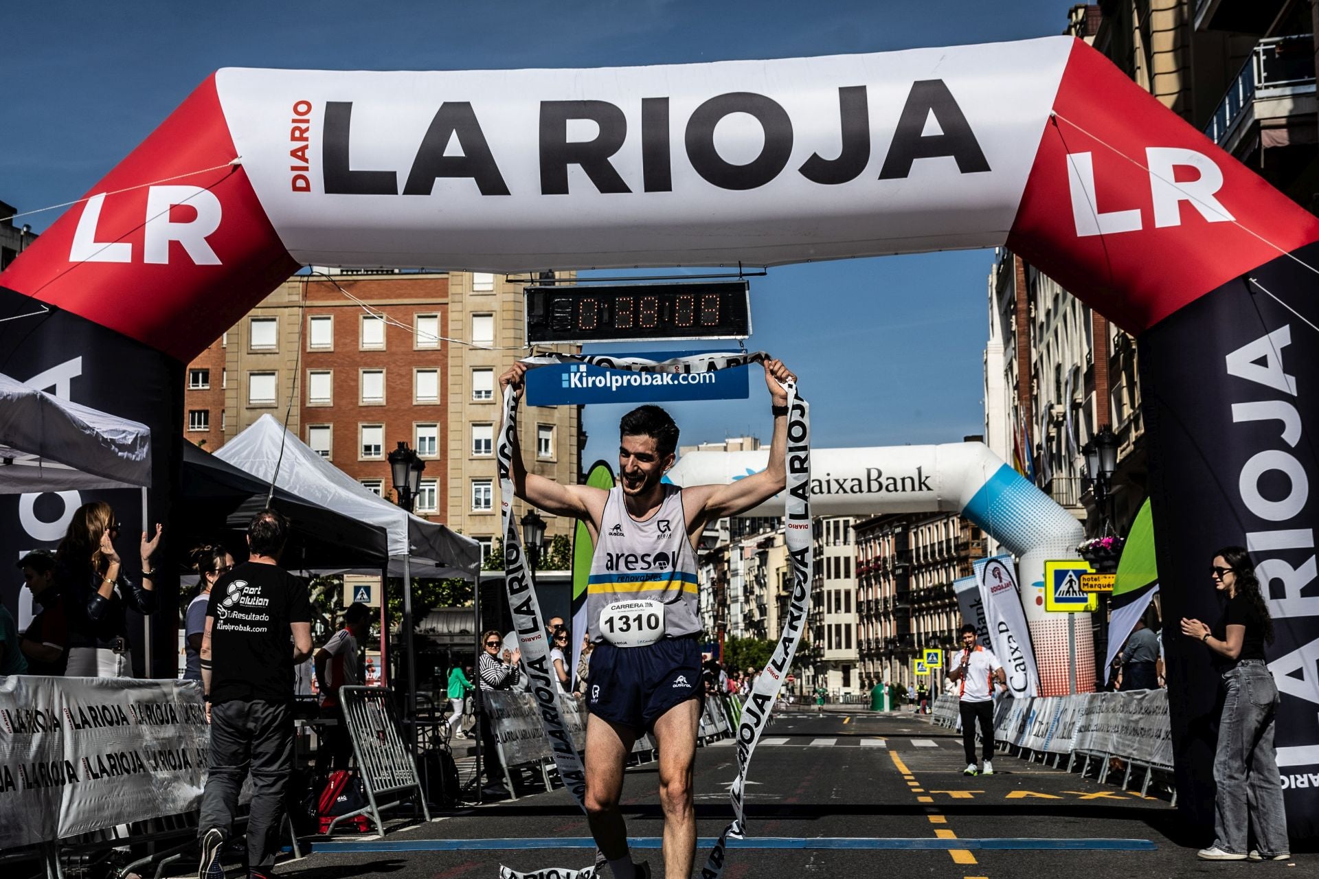 Fotos | La llegada a meta de los corredores