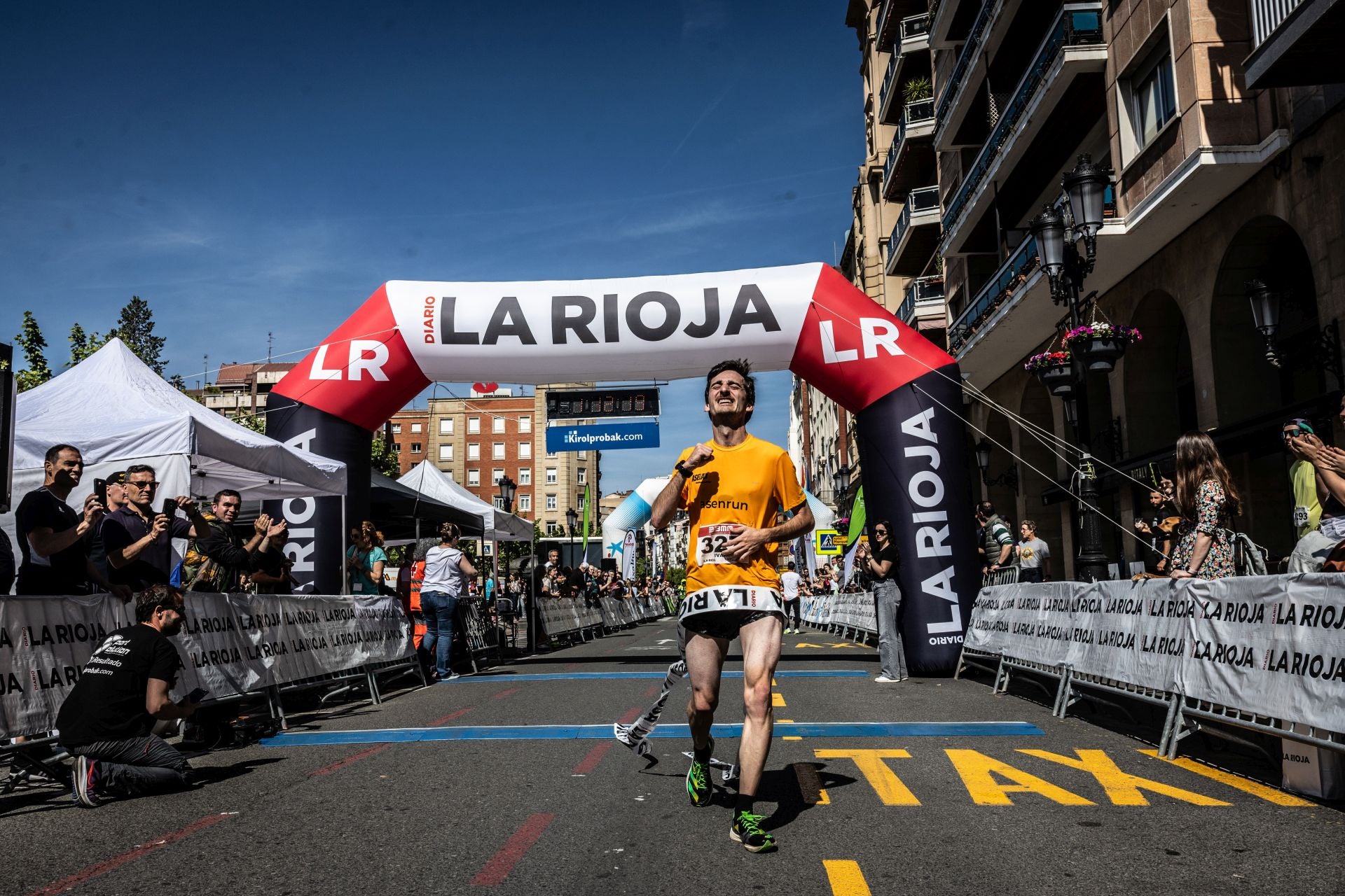 Fotos | La llegada a meta de los corredores
