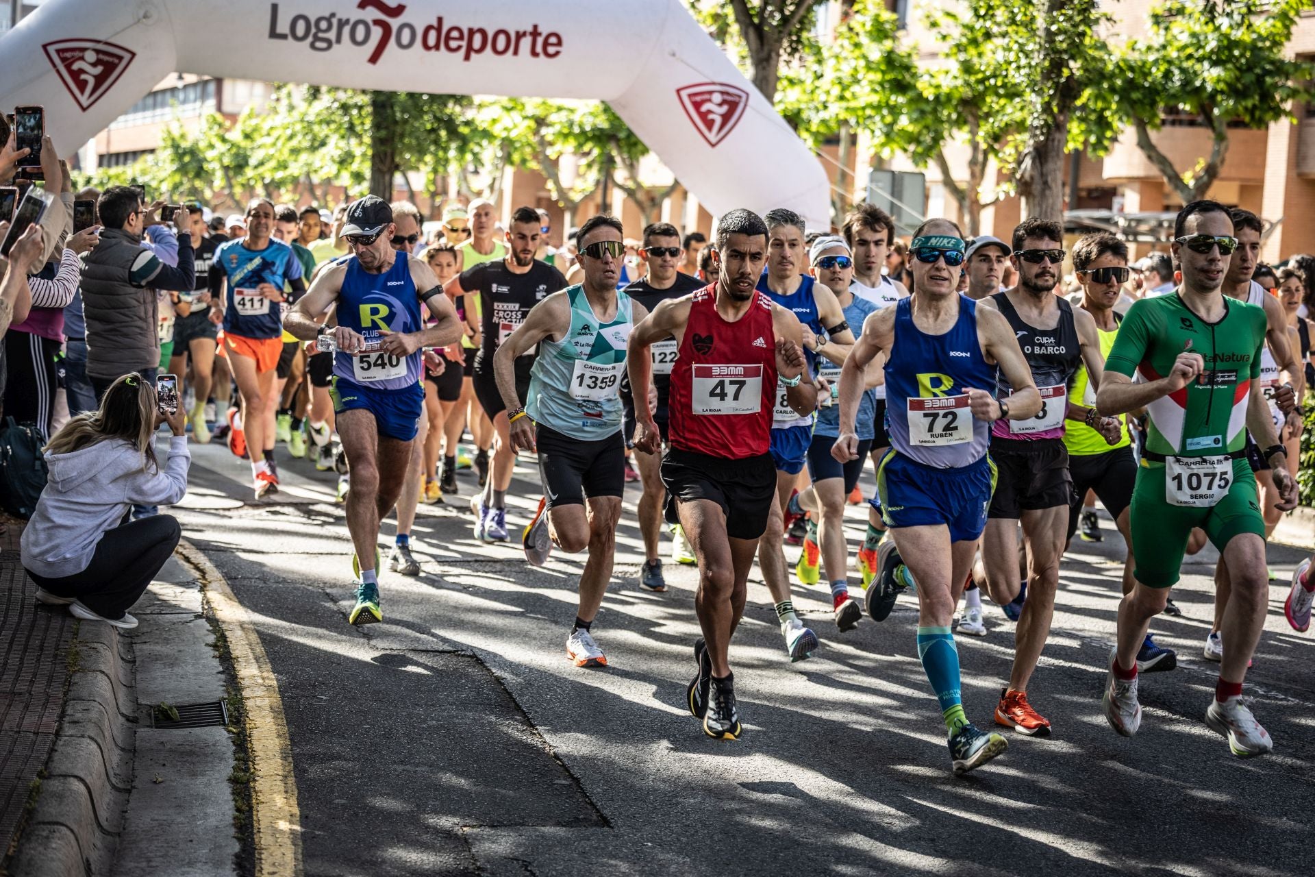 Las imágenes de la salida y la carrera de la Media Maratón de La Rioja