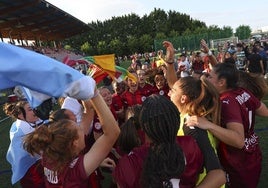 Explosión de alegría por el ascenso del DUX