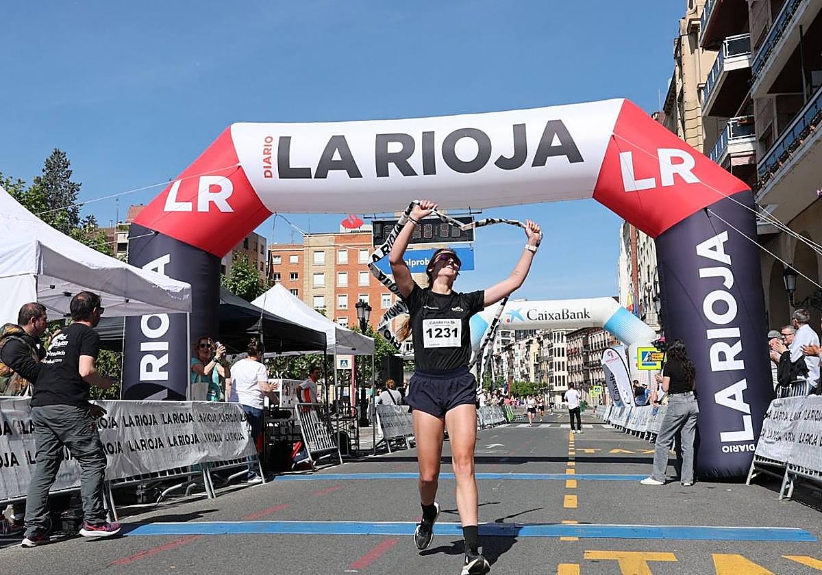 Fotos | La llegada a meta de los corredores