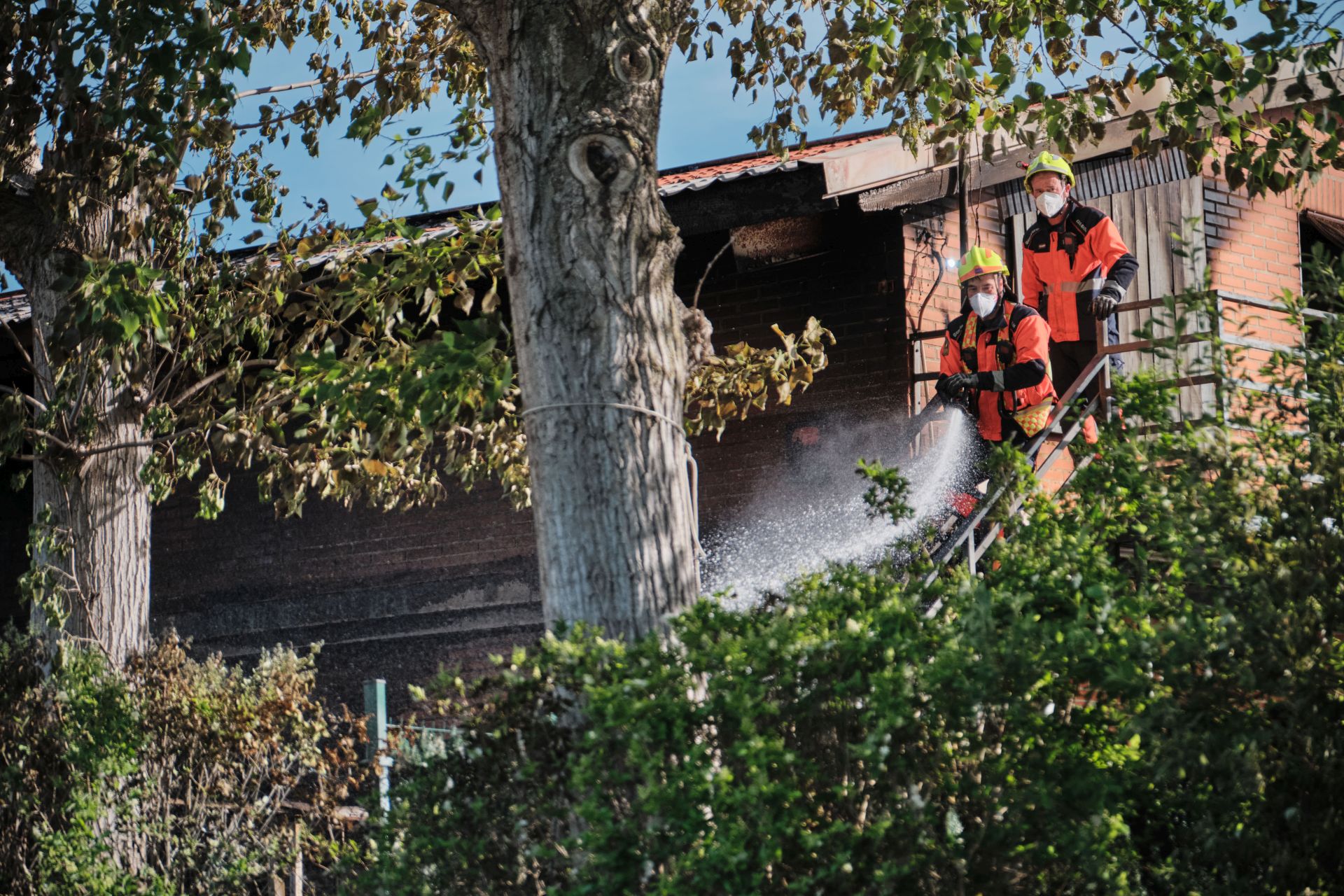 Las imágenes del incendio del camping de Navarrete