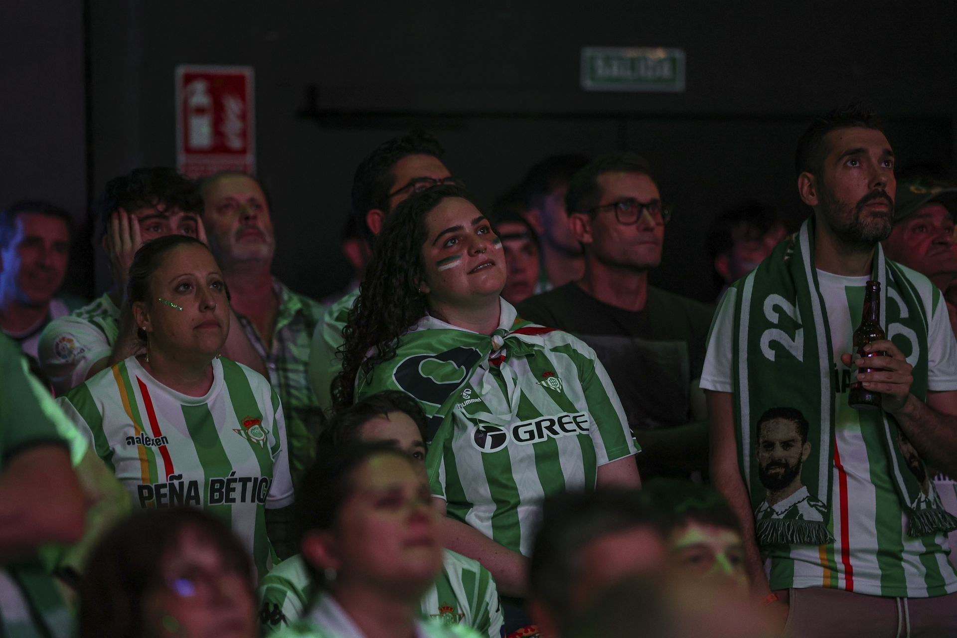 La Peña Bética de Logroño vive con pasión la final de la Conference League