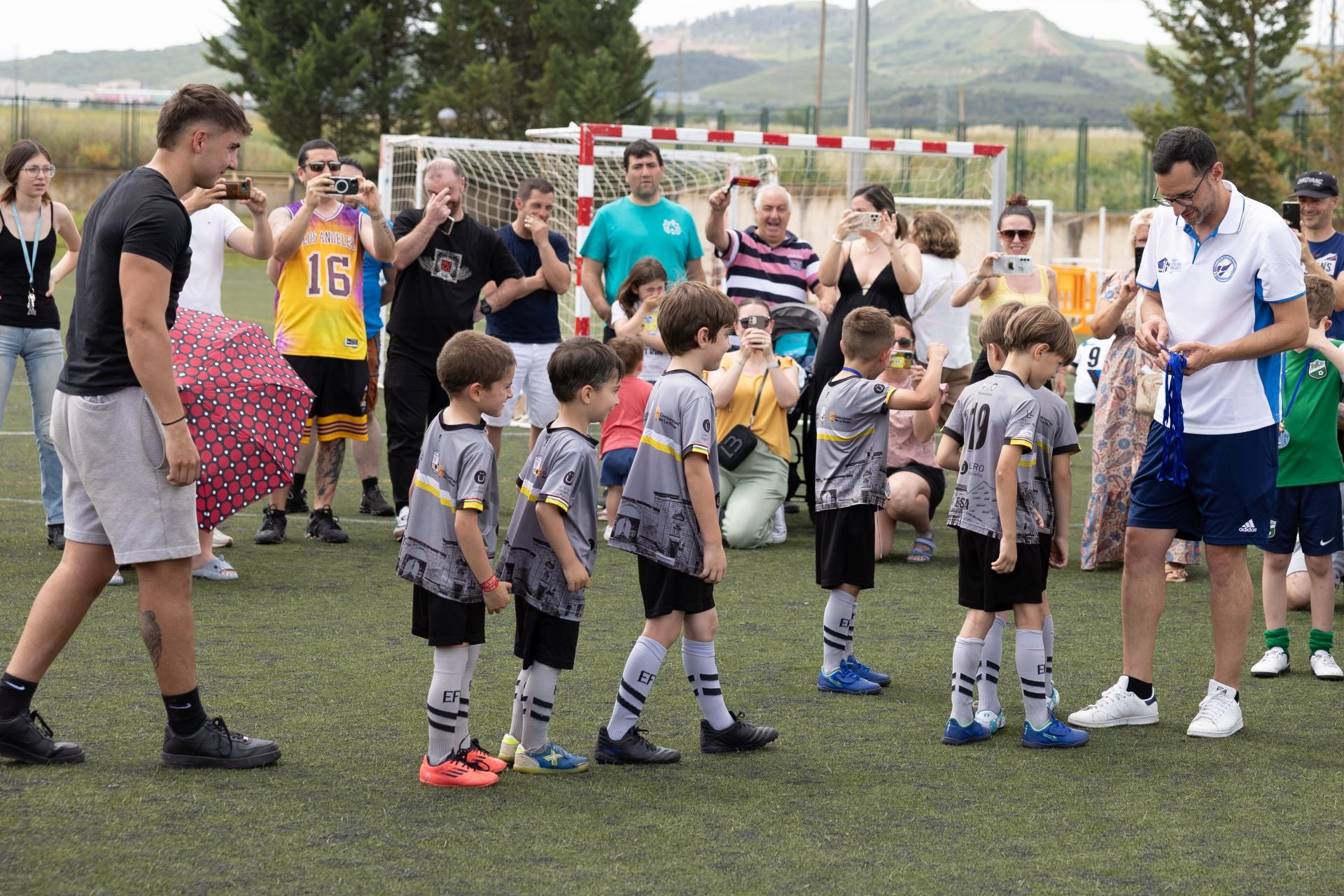 Las imágenes de la jornada dominical del Torneo de Comillas