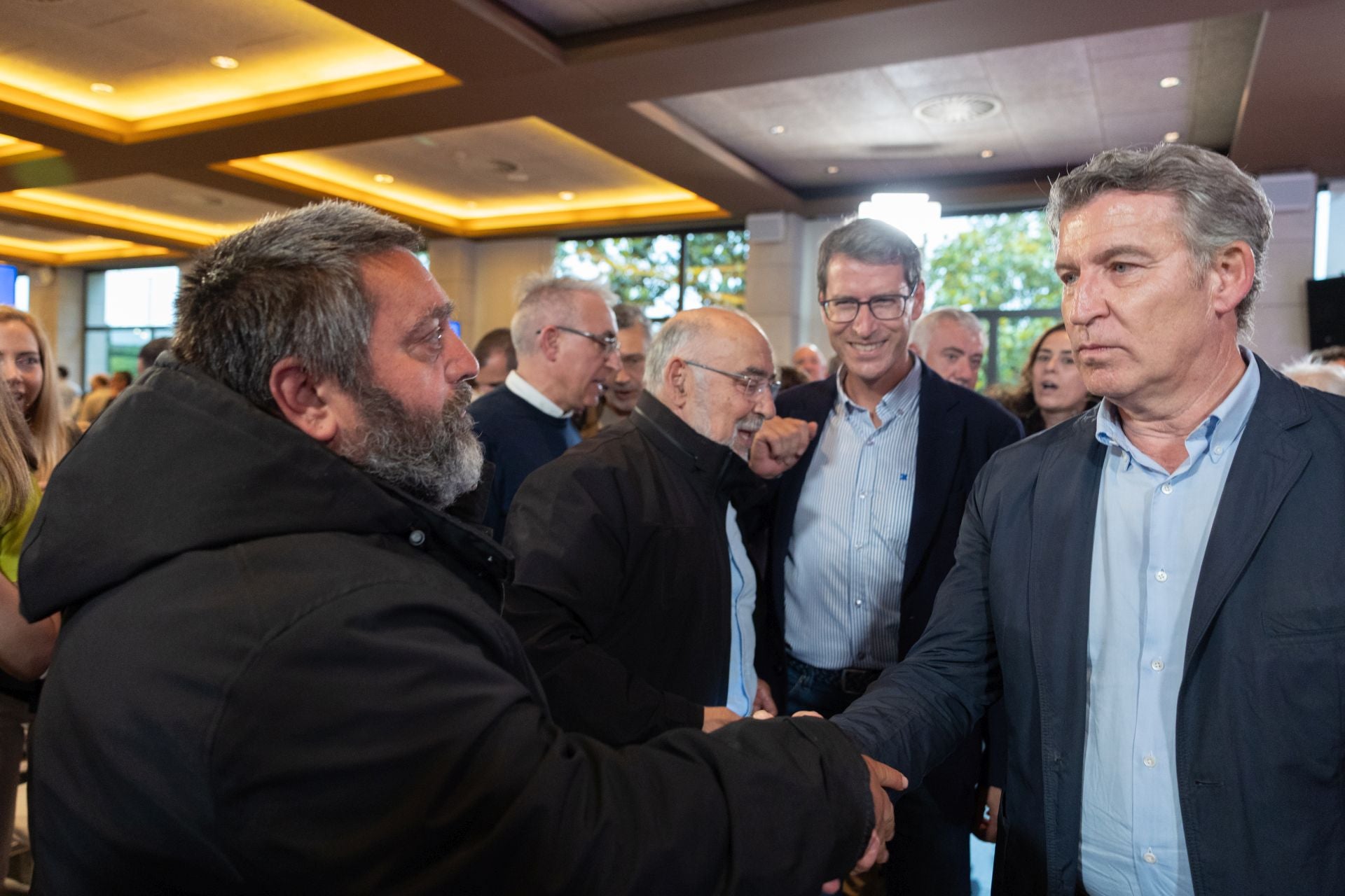 Imágenes de la visita del líder del PP a Logroño